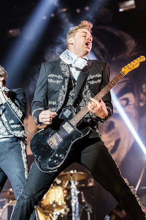 The Hives @ Groezrock 2014, picture 4, photographed by Edwin Houdevelt - FrontView Magazine