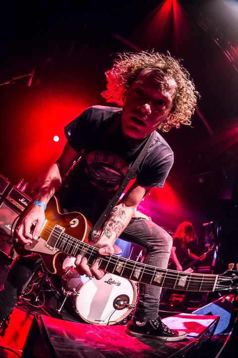 Black-Bone @ 013, picture 4, photographed by Dorien Goetschalckx - FrontView Magazine