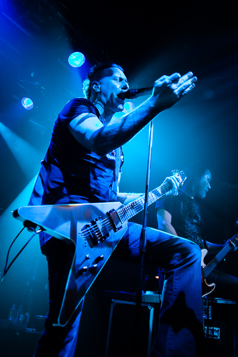 Mustasch @ 013, picture 3, photographed by Dorien Goetschalckx - FrontView Magazine