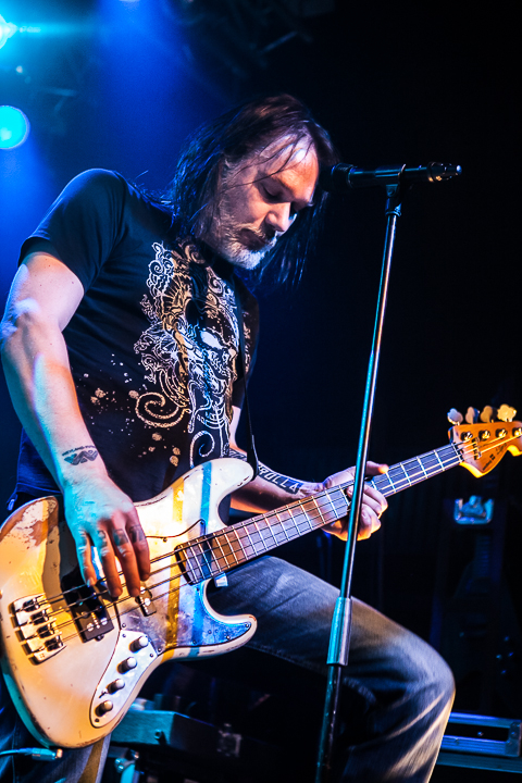 Mustasch @ 013, picture 5, photographed by Dorien Goetschalckx - FrontView Magazine