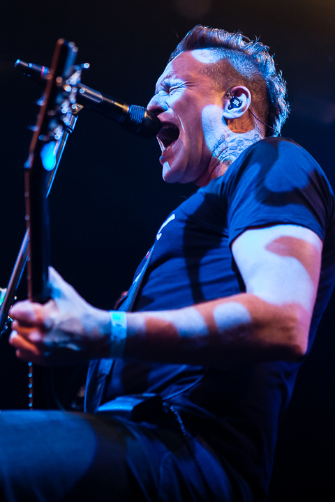 Mustasch @ 013, picture 12, photographed by Dorien Goetschalckx - FrontView Magazine