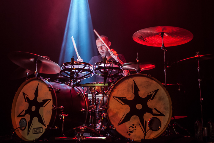 Mustasch @ 013, picture 14, photographed by Dorien Goetschalckx - FrontView Magazine
