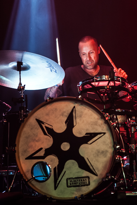 Mustasch @ 013, picture 17, photographed by Dorien Goetschalckx - FrontView Magazine