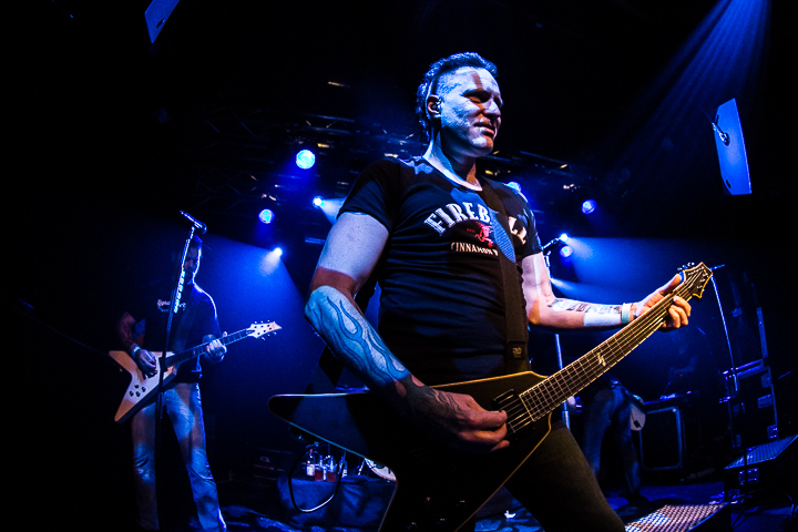 Mustasch @ 013, picture 22, photographed by Dorien Goetschalckx - FrontView Magazine