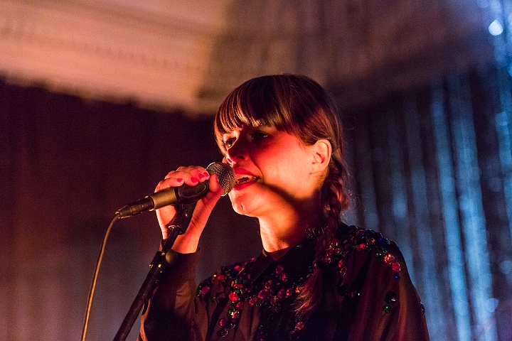 Lady Linn @ De Casino, picture 3, photographed by Edwin Houdevelt - FrontView Magazine