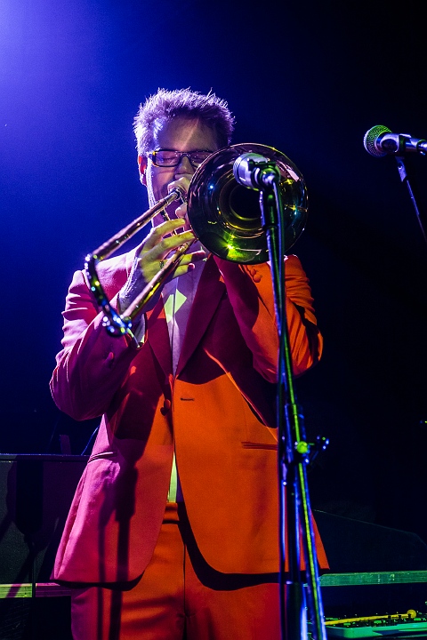 Lady Linn @ De Casino, picture 32, photographed by Edwin Houdevelt - FrontView Magazine