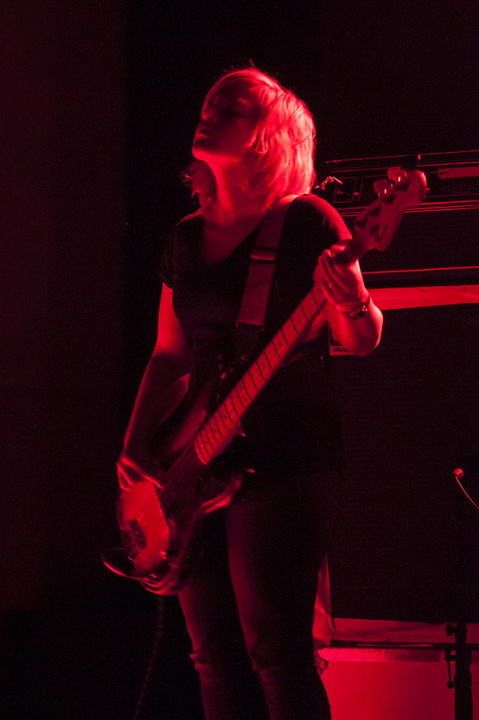 Mintzkov @ vredesfeesten Ieper Perron, picture 11, photographed by Devid Camerlynck - FrontView Magazine