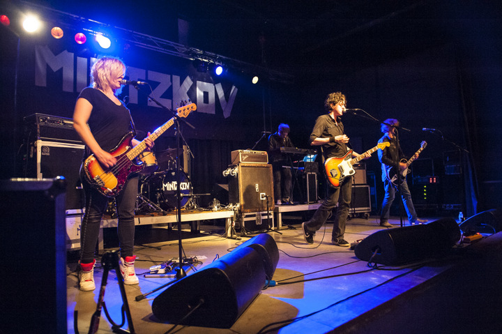 Mintzkov @ vredesfeesten Ieper Perron, picture 19, photographed by Devid Camerlynck - FrontView Magazine