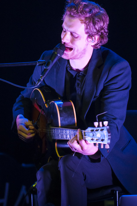 Moreau @ vredesfeesten Ieper Perron, picture 8, photographed by Devid Camerlynck - FrontView Magazine