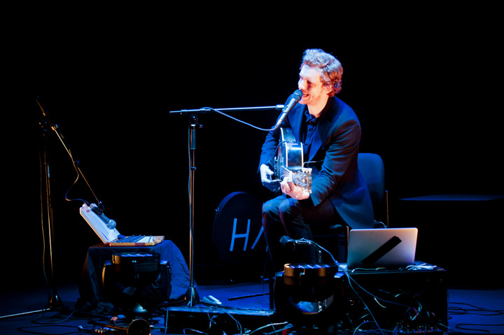 Moreau @ vredesfeesten Ieper Perron, picture 13, photographed by Devid Camerlynck - FrontView Magazine