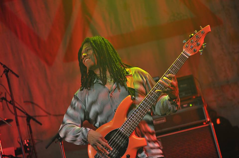 STeve Vai Markant XL, picture 14, photographed by Gunther Moens - FrontView Magazine