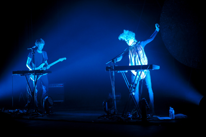 SX @ vredesfeesten Ieper Perron, picture 18, photographed by Devid Camerlynck - FrontView Magazine