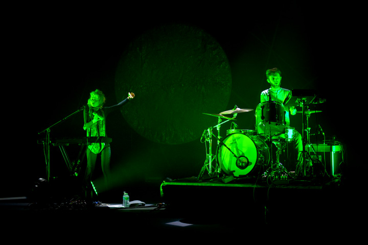 SX @ vredesfeesten Ieper Perron, picture 22, photographed by Devid Camerlynck - FrontView Magazine