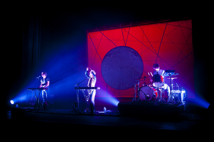 SX @ vredesfeesten Ieper Perron, picture 23, photographed by Devid Camerlynck - FrontView Magazine