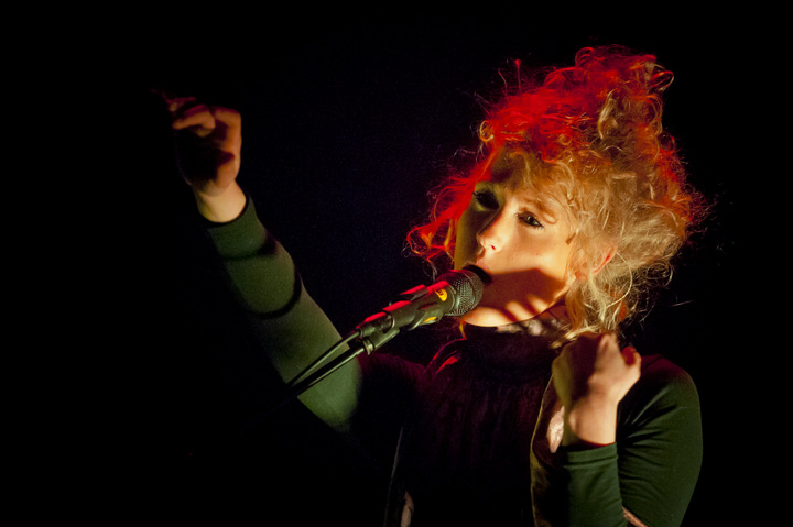 SX @ vredesfeesten Ieper Perron, picture 25, photographed by Devid Camerlynck - FrontView Magazine