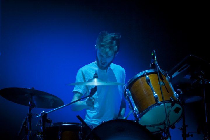 SX @ vredesfeesten Ieper Perron, picture 36, photographed by Devid Camerlynck - FrontView Magazine