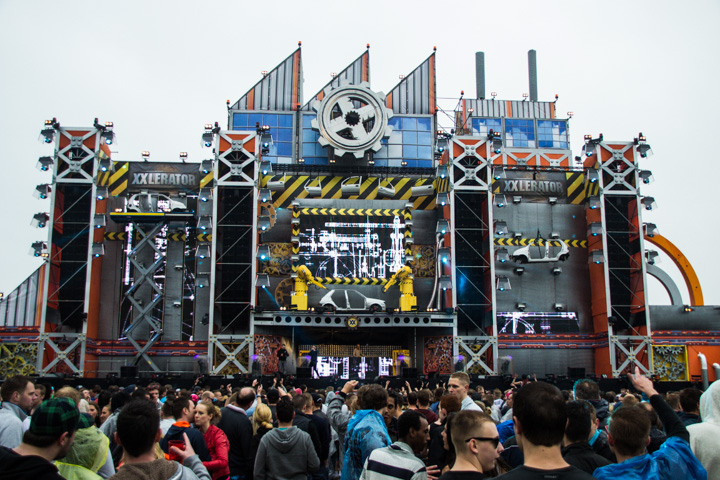 XXlerator Outdoor 2014 @ Bussloo, picture 9, photographed by Tom Van Tongerloo - FrontView Magazine