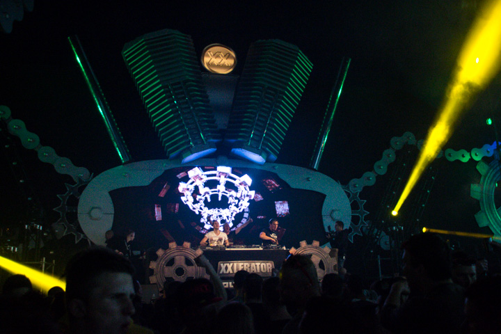 XXlerator Outdoor 2014 @ Bussloo, picture 88, photographed by Tom Van Tongerloo - FrontView Magazine