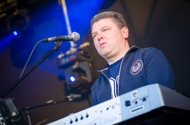 Leiepop Dag 1, picture 3, photographed by Koen Van der Haegen - FrontView Magazine