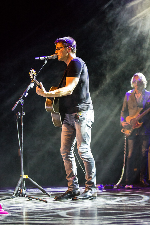 Morten Harket @ Het Depot, foto 7, foto's door Kurt Jacobs - FrontView Magazine