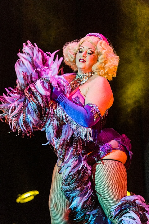 Cabaret New Burlesque @ De Roma, picture 17, photographed by Edwin Houdevelt - FrontView Magazine