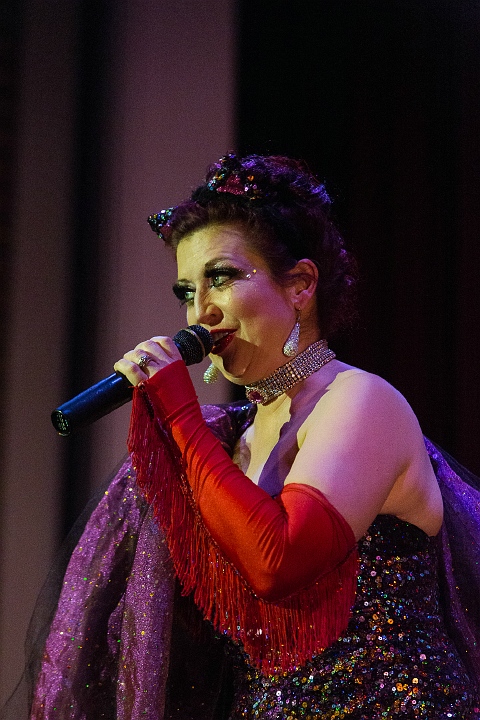 Cabaret New Burlesque @ De Roma, picture 41, photographed by Edwin Houdevelt - FrontView Magazine
