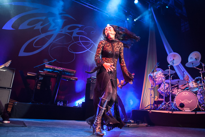 tarja @ Effenaar, picture 35, photographed by Dorien Goetschalckx - FrontView Magazine