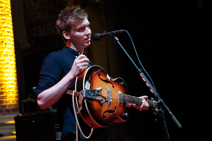 George Ezra @ Botanique, foto 2, foto's door Dorien Goetschalckx - FrontView Magazine