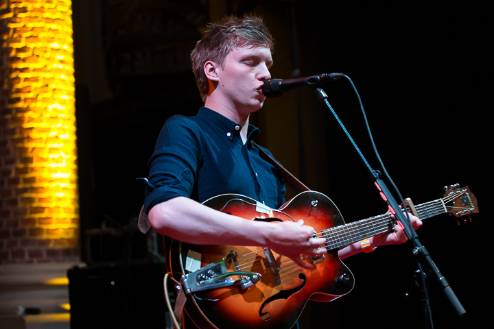 George Ezra @ Botanique, foto 6, foto's door Dorien Goetschalckx - FrontView Magazine