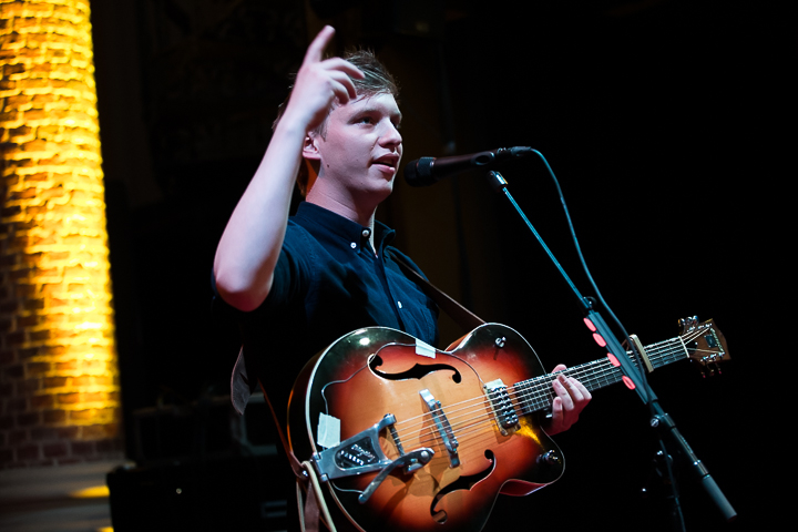 George Ezra @ Botanique, foto 13, foto's door Dorien Goetschalckx - FrontView Magazine