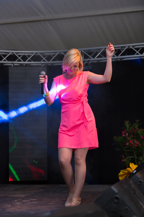 Eveline Cannoot @ Wortegemsen Feesten, picture 8, photographed by Guy Danneels - FrontView Magazine