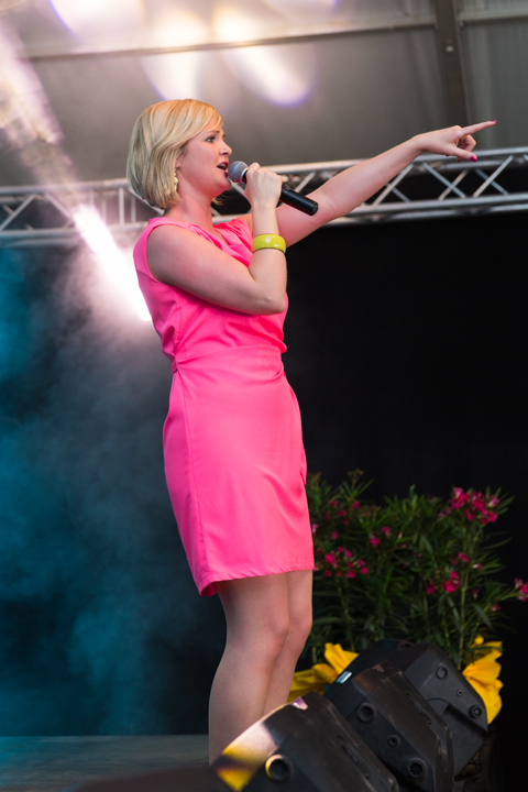 Eveline Cannoot @ Wortegemsen Feesten, picture 24, photographed by Guy Danneels - FrontView Magazine