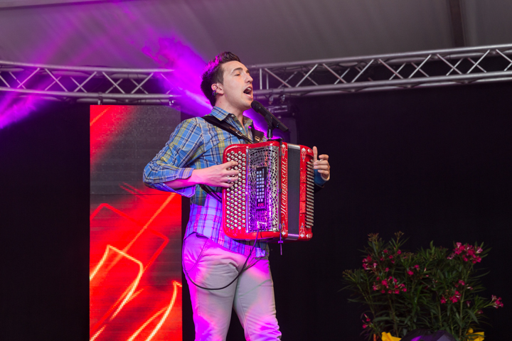 Matthias Lens @ Wortegemsen Feesten, picture 15, photographed by Guy Danneels - FrontView Magazine