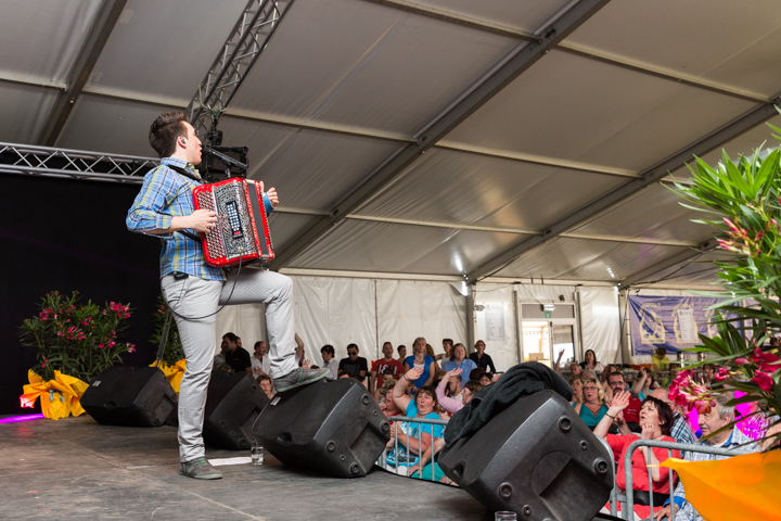 Matthias Lens @ Wortegemsen Feesten, picture 21, photographed by Guy Danneels - FrontView Magazine