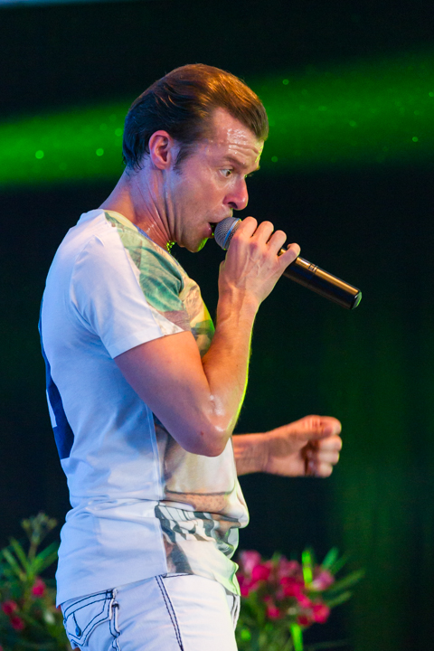 Swoop @ Wortegemsen Feesten, picture 23, photographed by Guy Danneels - FrontView Magazine
