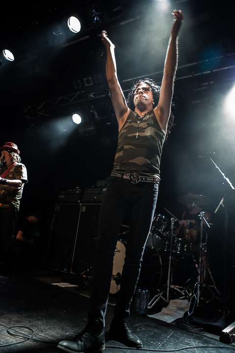 Jake E. Lee’s Red Dragon Cartel @ 013, picture 1, photographed by Dorien Goetschalckx - FrontView Magazine