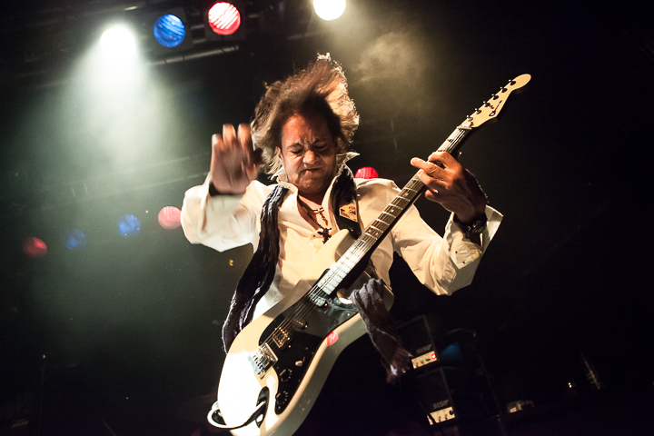 Jake E. Lee’s Red Dragon Cartel @ 013, picture 14, photographed by Dorien Goetschalckx - FrontView Magazine