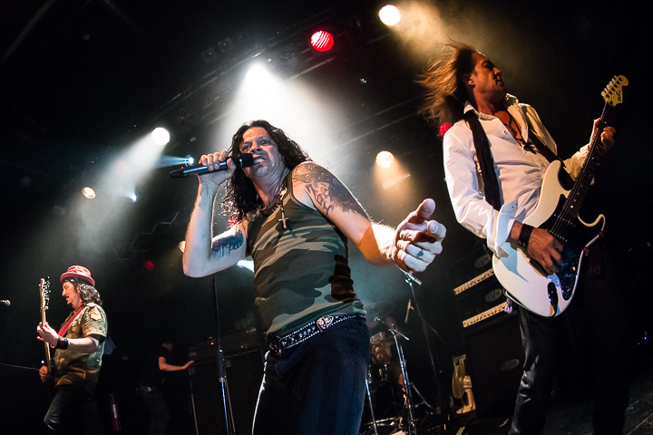 Jake E. Lee’s Red Dragon Cartel @ 013, picture 18, photographed by Dorien Goetschalckx - FrontView Magazine