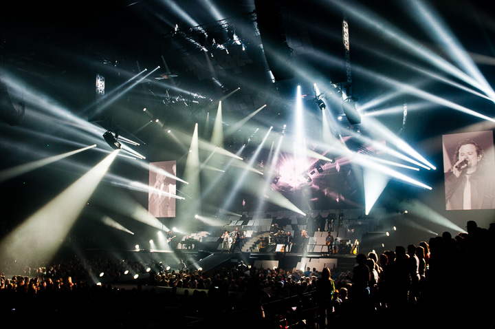 Marco Borsato - Duizend Spiegels Tour @ Sportpaleis Antwerpen, picture 37, photographed by Dimitri Vanlommel - FrontView Magazine
