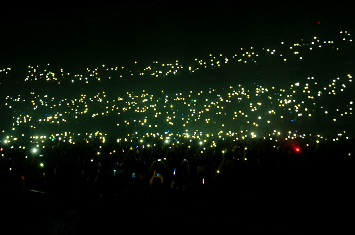 Marco Borsato - Duizend Spiegels Tour @ Sportpaleis Antwerpen, picture 38, photographed by Dimitri Vanlommel - FrontView Magazine