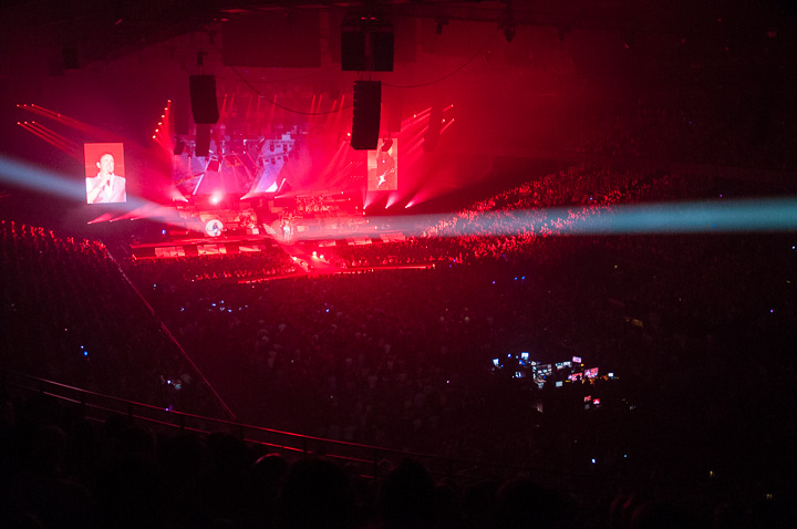 Marco Borsato - Duizend Spiegels Tour @ Sportpaleis Antwerpen, picture 49, photographed by Dimitri Vanlommel - FrontView Magazine