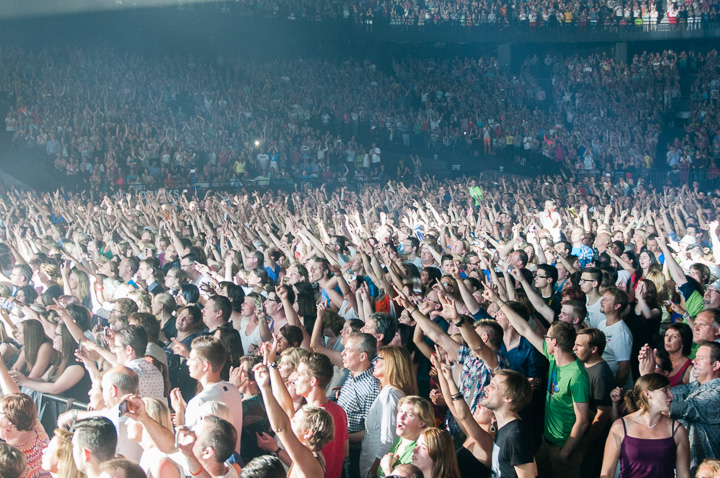Marco Borsato - Duizend Spiegels Tour @ Sportpaleis Antwerpen, picture 59, photographed by Dimitri Vanlommel - FrontView Magazine