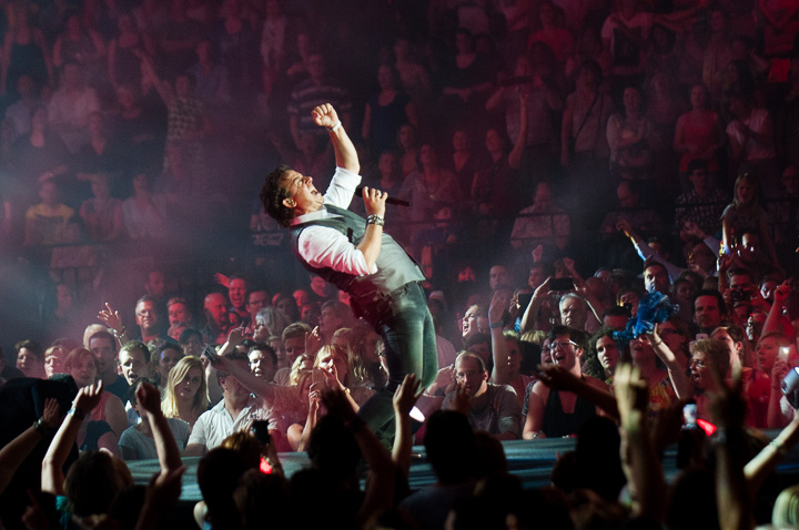 Marco Borsato - Duizend Spiegels Tour @ Sportpaleis Antwerpen, picture 64, photographed by Dimitri Vanlommel - FrontView Magazine
