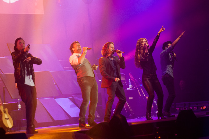 Marco Borsato - Duizend Spiegels Tour @ Sportpaleis Antwerpen, picture 66, photographed by Dimitri Vanlommel - FrontView Magazine