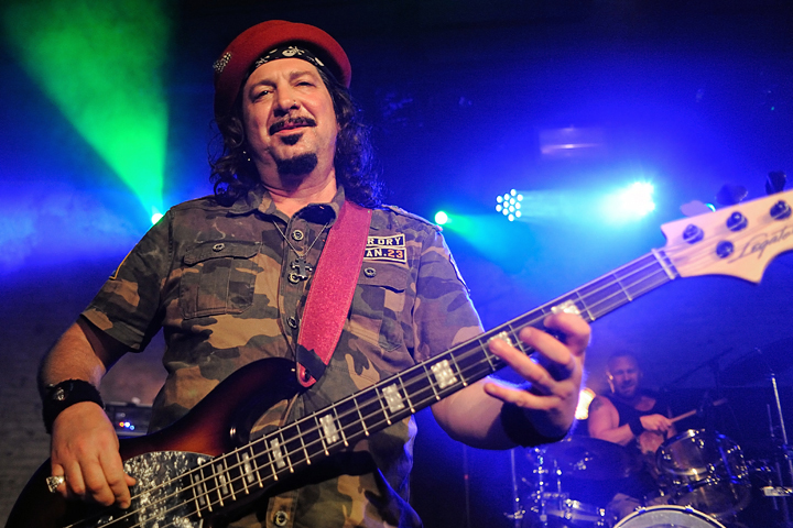 Jake E Lee's Red Dragon Cartel @ Maastricht, picture 2, photographed by Paul Nouwen - FrontView Magazine