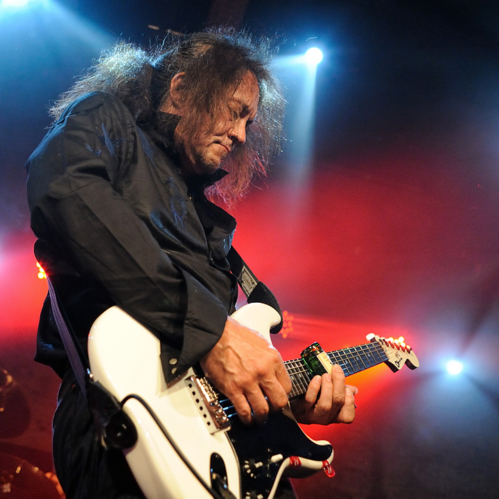 Jake E Lee's Red Dragon Cartel @ Maastricht, picture 10, photographed by Paul Nouwen - FrontView Magazine