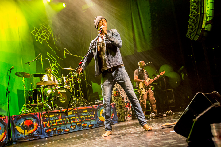 Michael Franti & Spearhead @ Het Depot, picture 8, photographed by Kurt Jacobs - FrontView Magazine