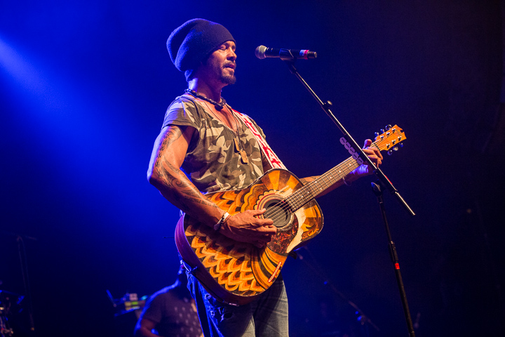 Michael Franti & Spearhead @ Het Depot, picture 12, photographed by Kurt Jacobs - FrontView Magazine