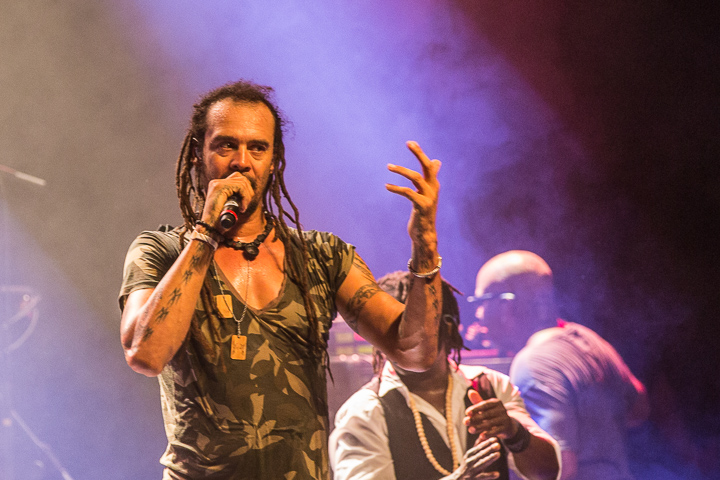 Michael Franti & Spearhead @ Het Depot, picture 19, photographed by Kurt Jacobs - FrontView Magazine