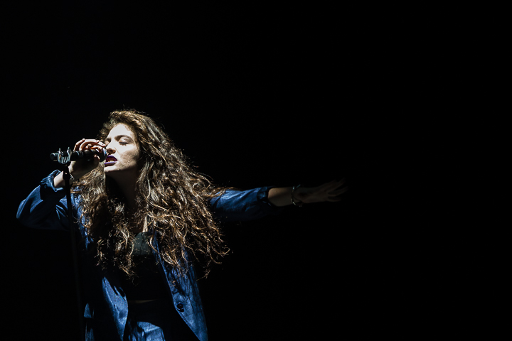 Lorde @ Tivoli, picture 9, photographed by Dorien Goetschalckx - FrontView Magazine